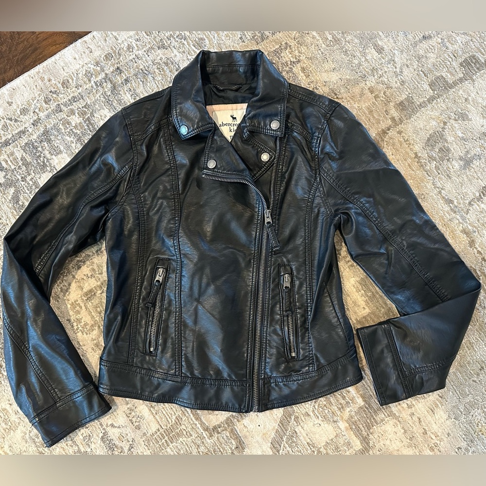 Abercrombie & Fitch girls faux leather jacket size 13/14